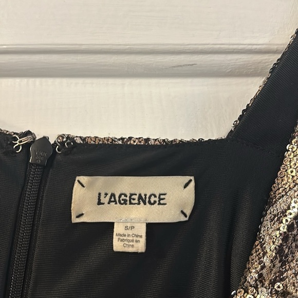 Women’s L'AGENCE Auden #38 Snake Print Sequined Mini Dress Size Small - Picture 7 of 11